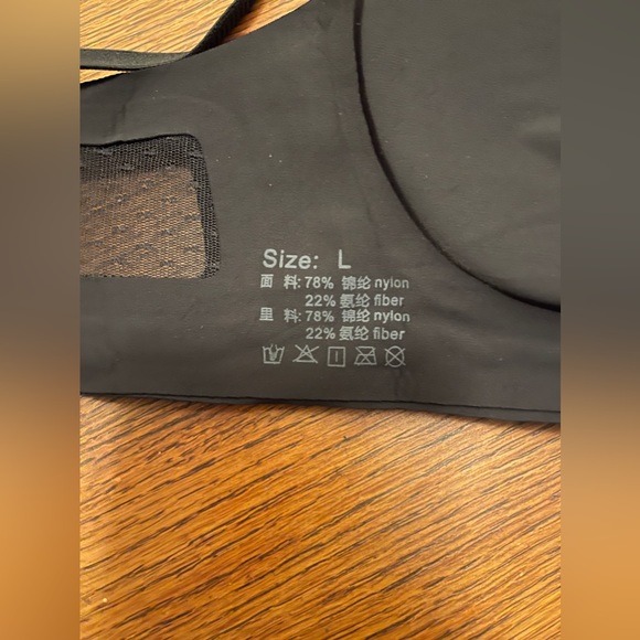 Seamless Bra Push Up - Picture 3 of 11